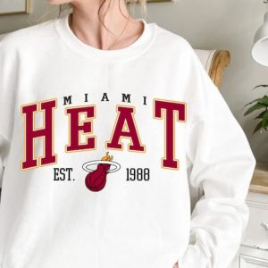 Vintage NBA Basketball  Miami Heat Crewneck Sweatshirt