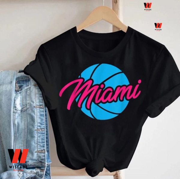 Vintage NBA Basketball Miami Heat T Shirt