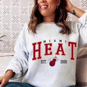 Vintage NBA Basketball Miami Heat Crewneck Sweatshirt
